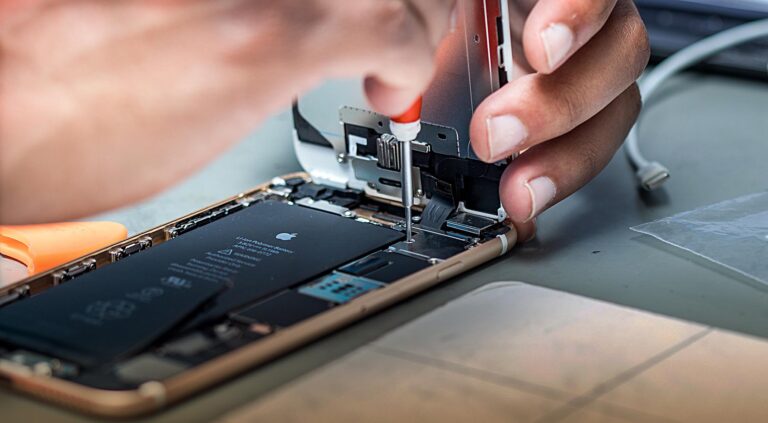 2×1 en cursos de reparación de celulares